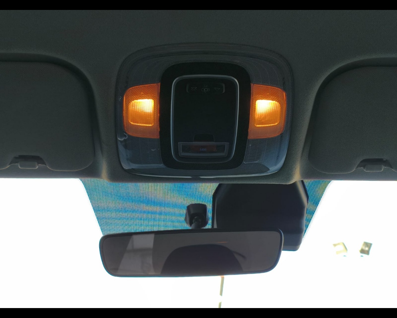 Foto HYUNDAI Bayon 1.0 t-gdi 48V Xline imt