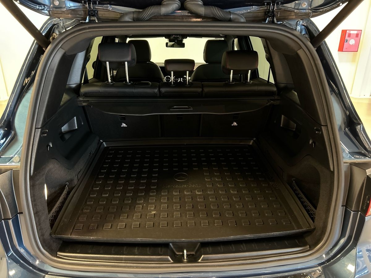 Mercedes GLB GLB 180 D Premium 8G-DCT - 8