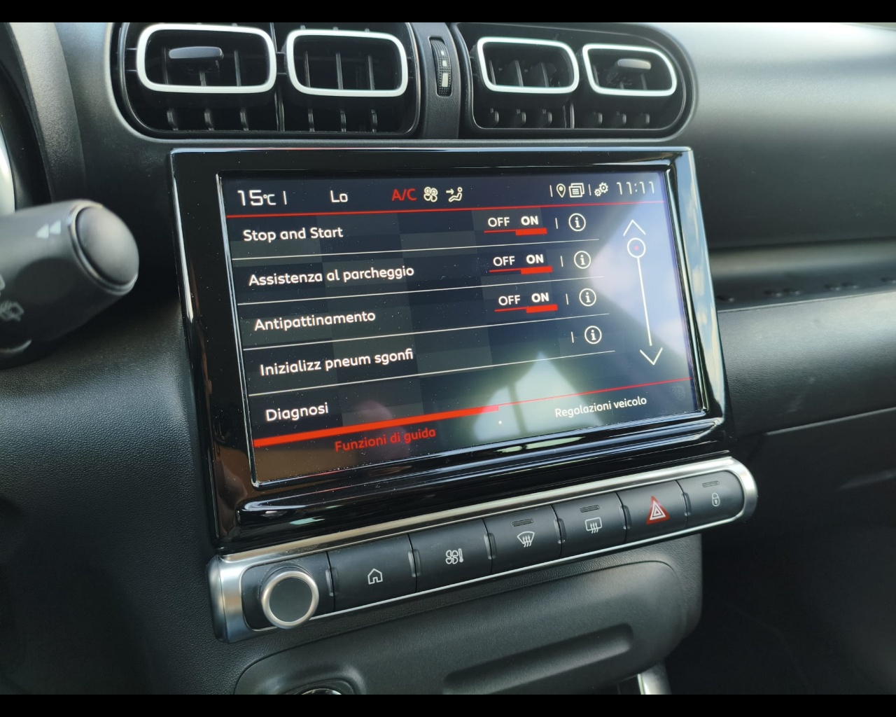 Foto CITROEN C3 Aircross 1.5 bluehdi Shine Pack s&s 110cv