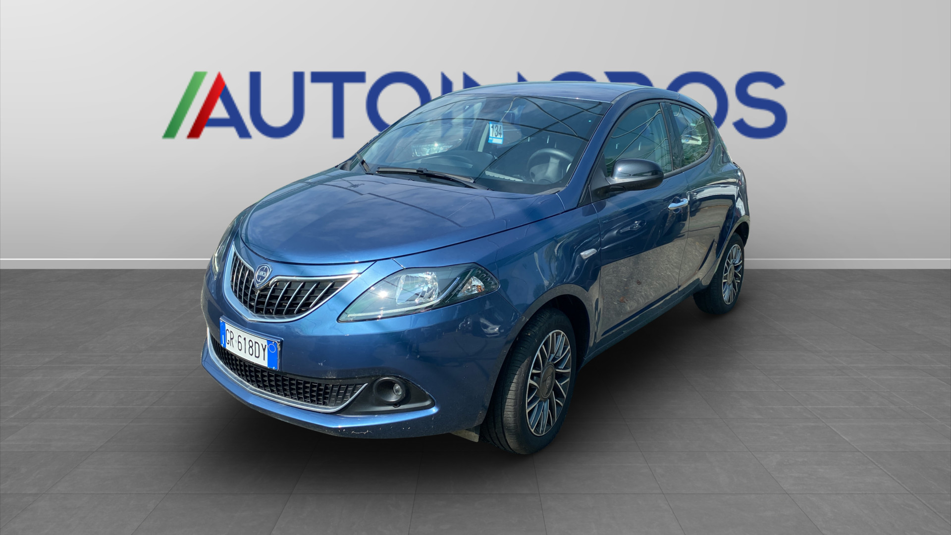 LANCIA Ypsilon Ypsilon 1.0 firefly hybrid Gold Plus s&s 70cv 5p.ti