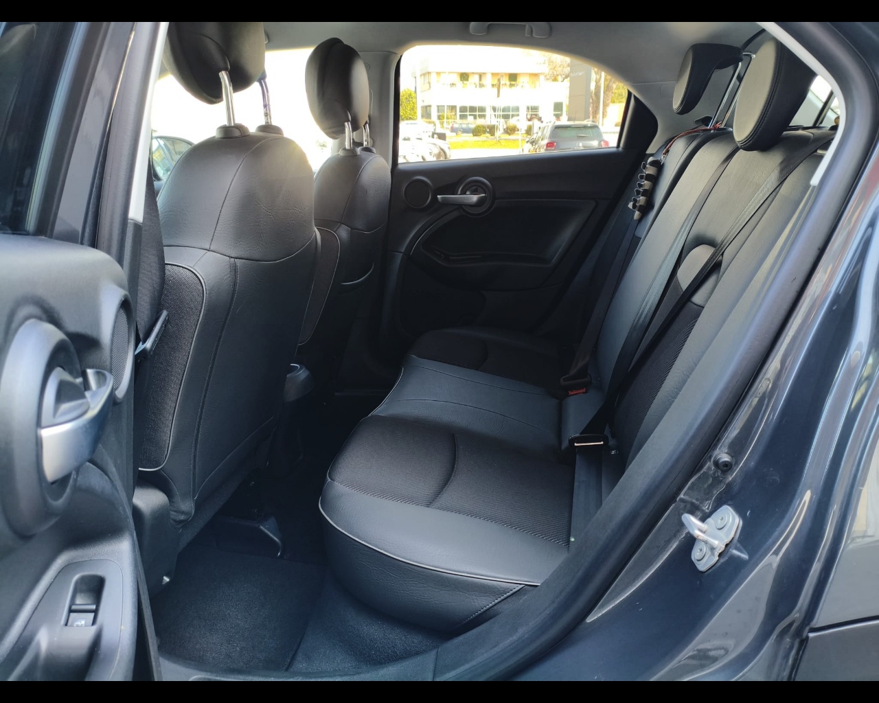 Foto FIAT 500X 1.6 mjt City Cross 4x2 120cv