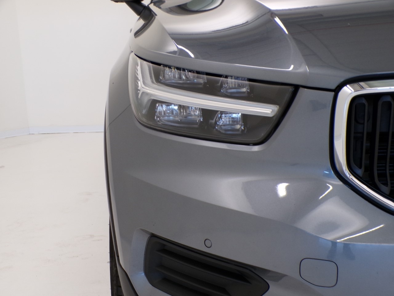 Volvo XC40 XC40 2.0 D4 AWD Geartronic - 5