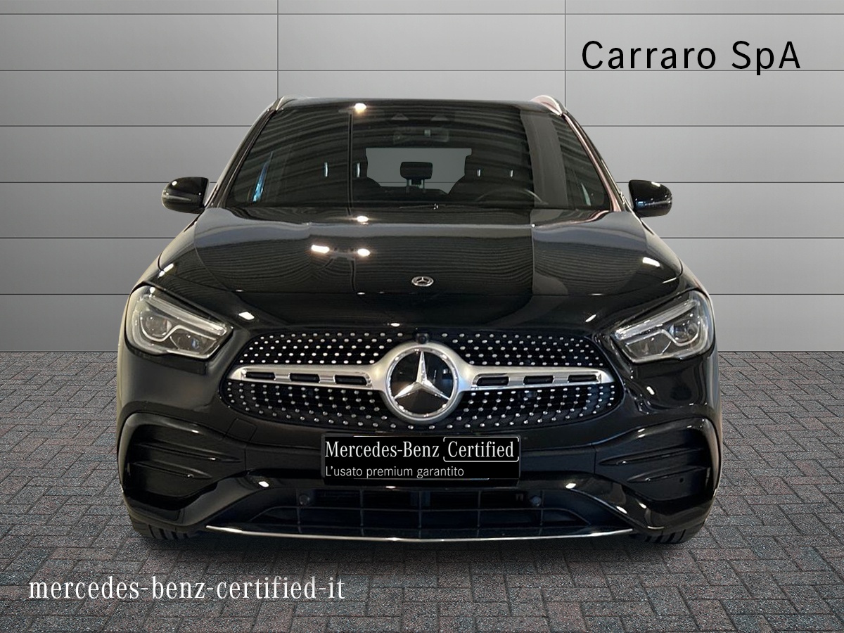 Mercedes GLA GLA 220 D Premium 4Matic 8G-DCT - 3