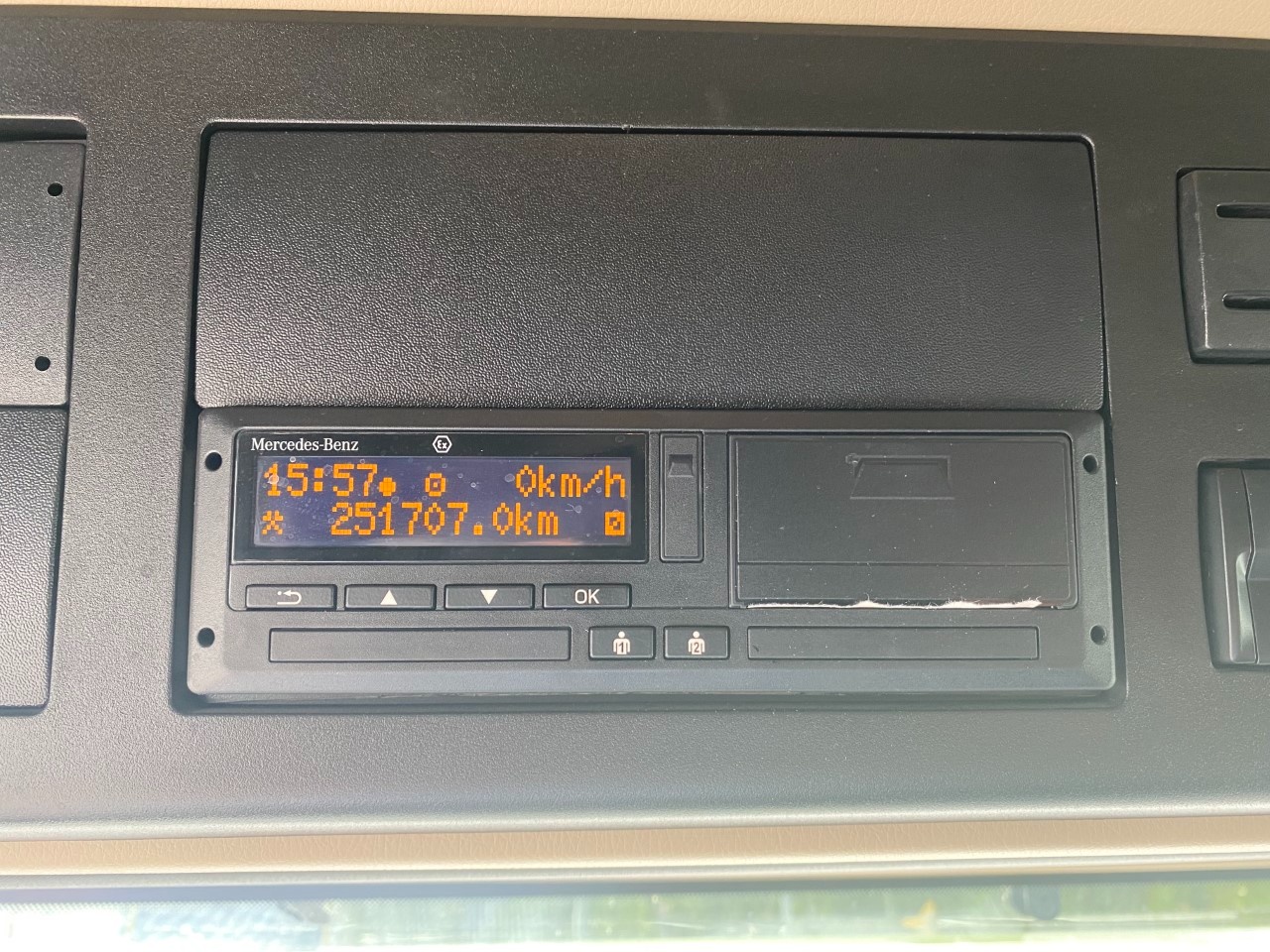 Mercedes Actros actros 1848 LS cab. Str.Sp. 2,3 Euro VI - 16