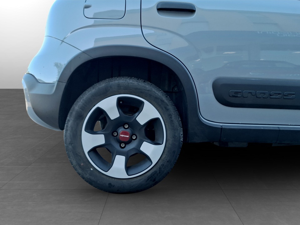 FIAT Panda 1.0 firefly hybrid Cross s&s 70cv 5p.ti Ibrida usato - 20