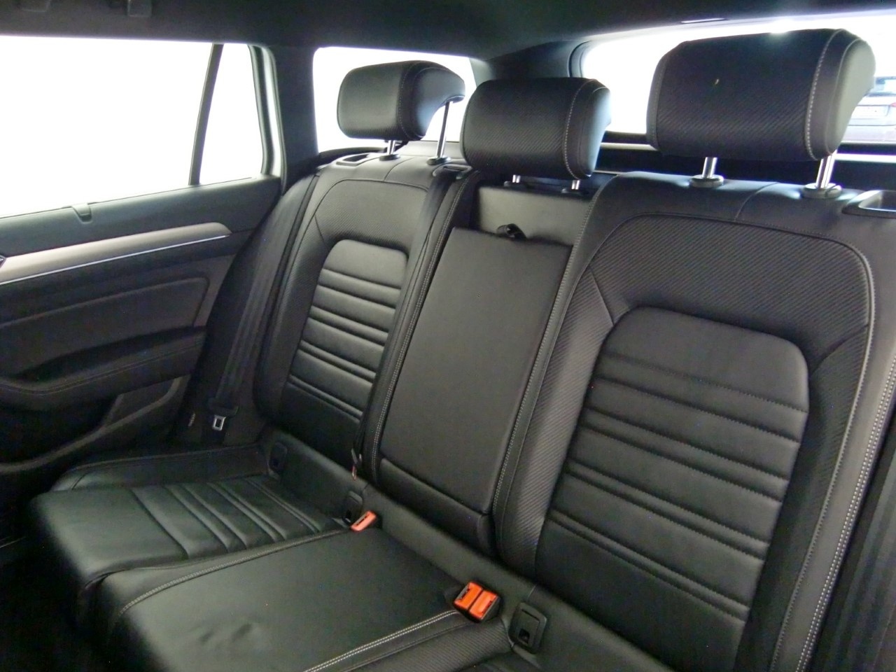 Volkswagen Passat Variant 2,0 tdi Executive Rline 4motion 190cv dsg - 12