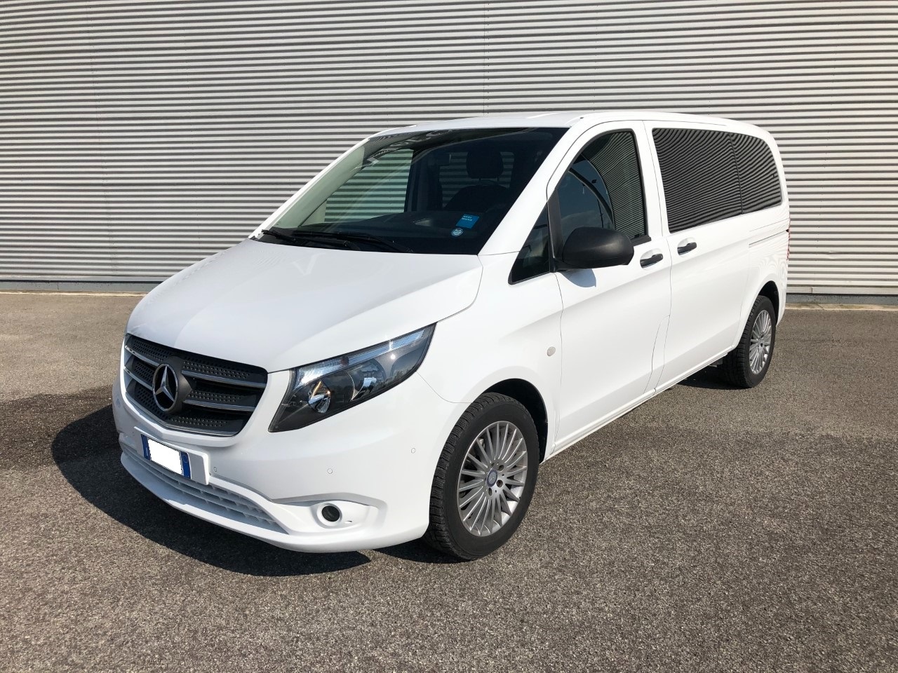 Mercedes Vito vito 111 cdi compact mixto E6