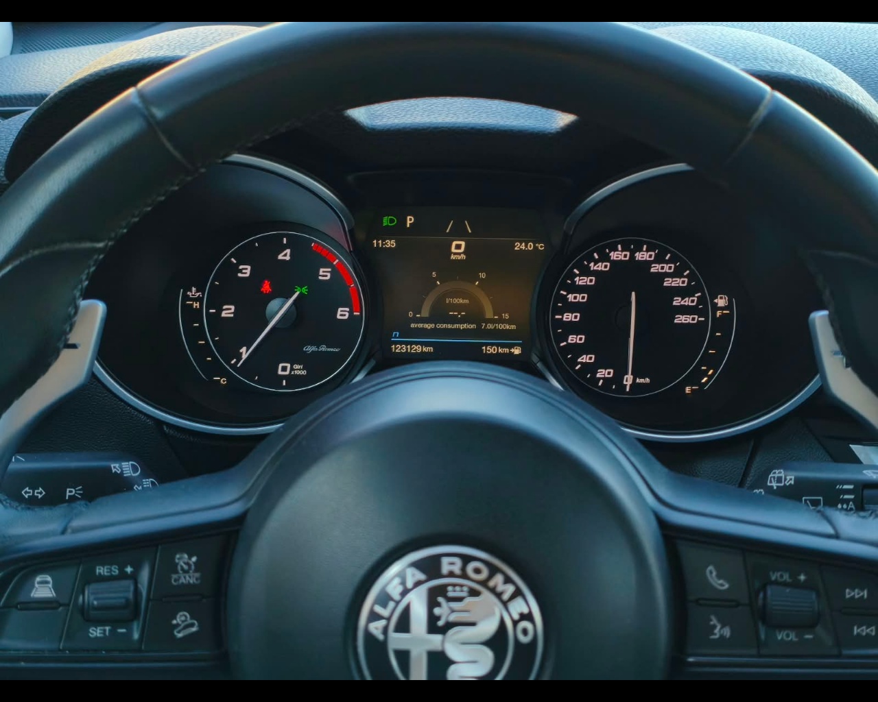 Foto ALFA ROMEO Stelvio 2.2 t Business rwd 190cv auto