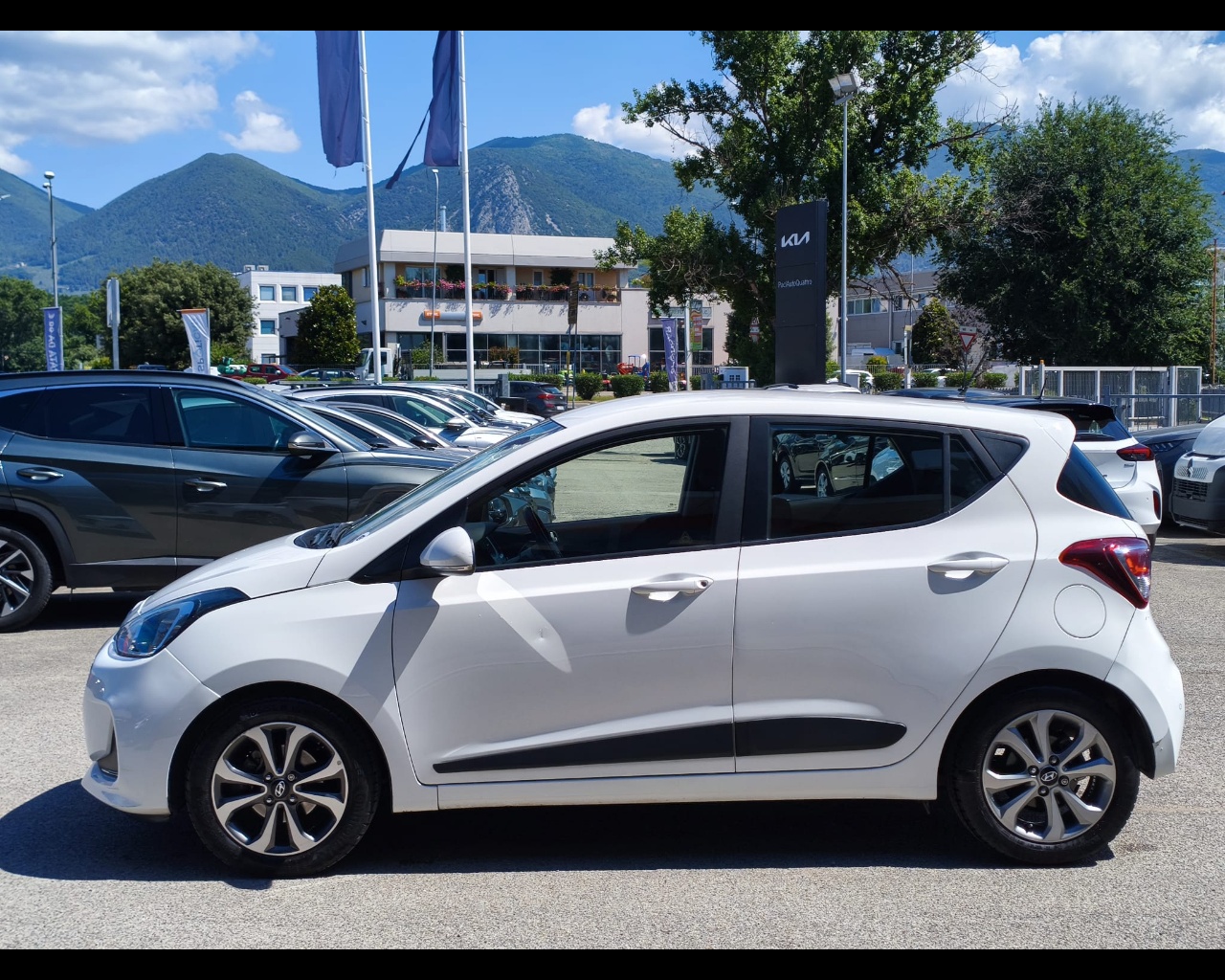 Foto HYUNDAI i10 1.0 Prime