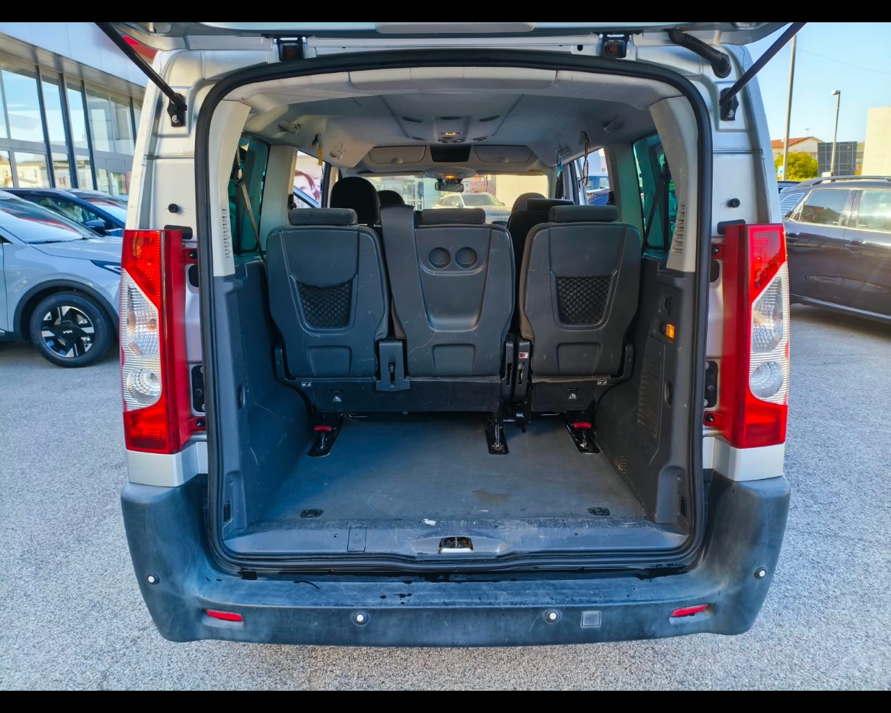 Foto PEUGEOT expert 2.0 hdi 120cv L2 tepee conf. 9p