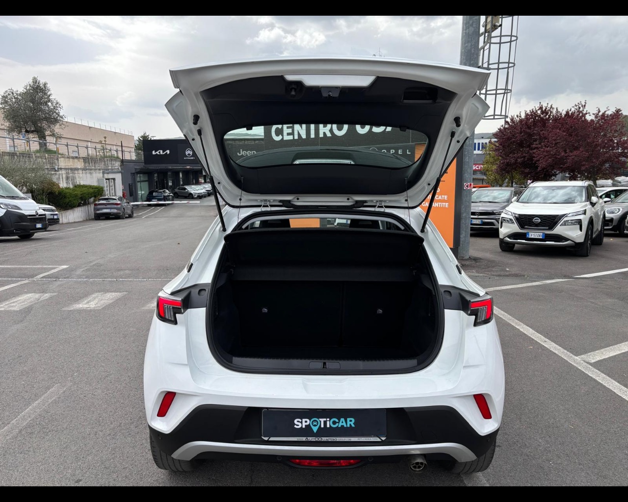 Foto OPEL Mokka 1.2 t Elegance s&s 100cv