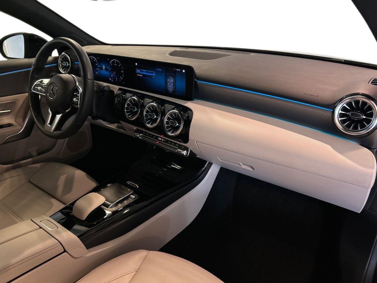 Mercedes Classe A Classe A 180 D Sport Night edition 8G-DCT - 15