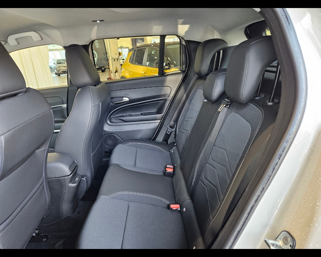 JEEP Avenger E-Hybrid Avenger Summit 1.2 110cv Dct Mhev Ibrido benzina Aziendale - 13