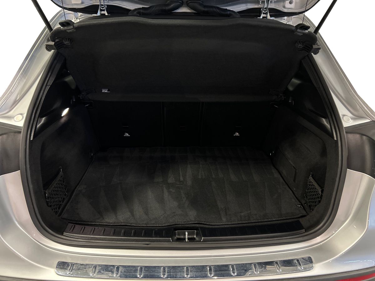 Mercedes GLA GLA 180 D Sport Plus 8G-DCT - 8