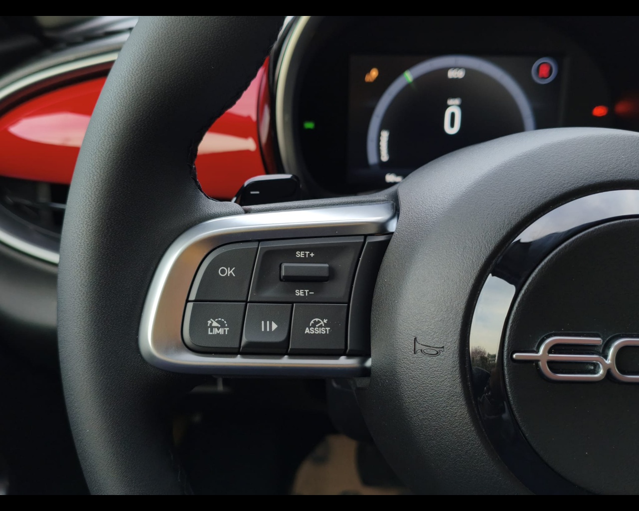 Foto FIAT 600 Hybrid 600 Serie SpecialeIcon - Configurazione Non Ordinabile