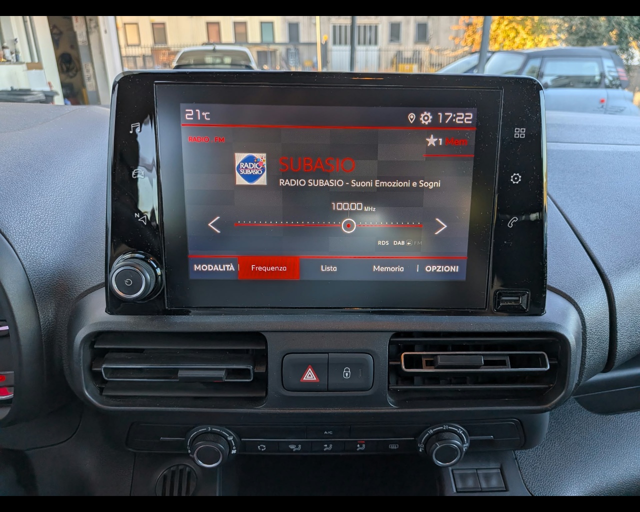Foto CITROEN Berlingo 1.5 bluehdi M Feel s&s 100cv