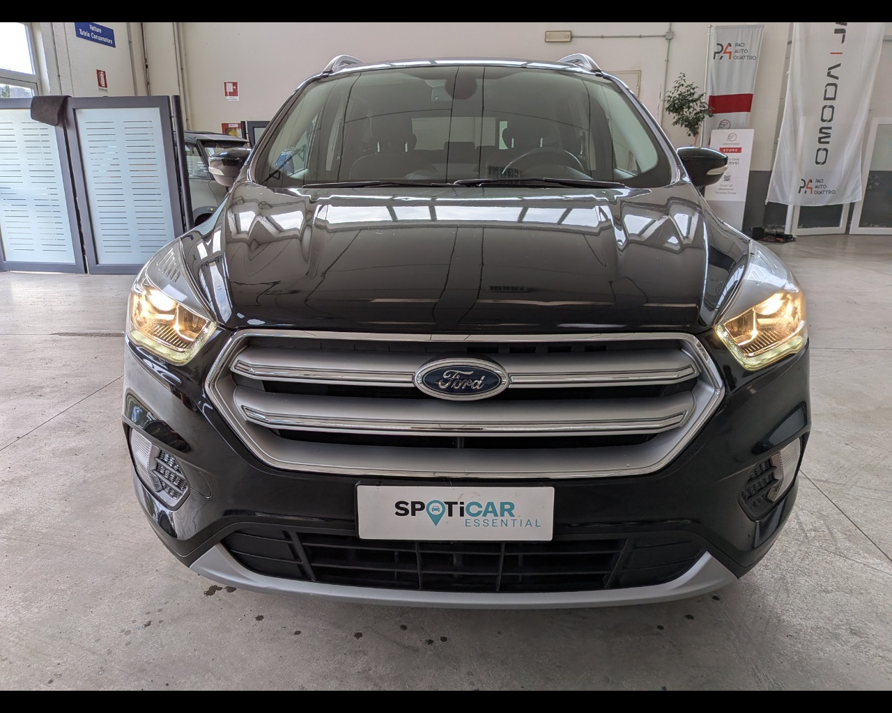 Foto FORD Kuga 1.5 tdci Titanium s&s 2wd 120cv