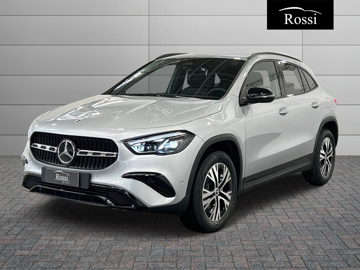 Mercedes-Benz GLA 180  d Automatic