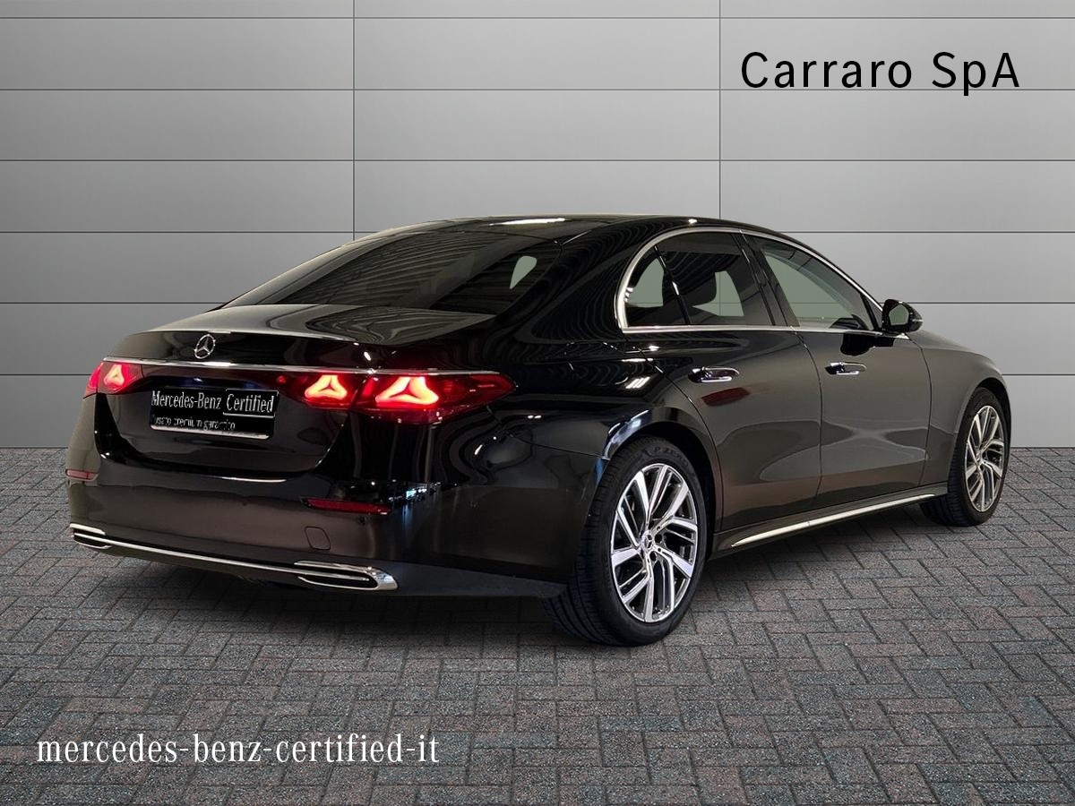 Mercedes Classe E Berlina 220 d Exclusive Premium 4Matic 9G-Tronic - 2