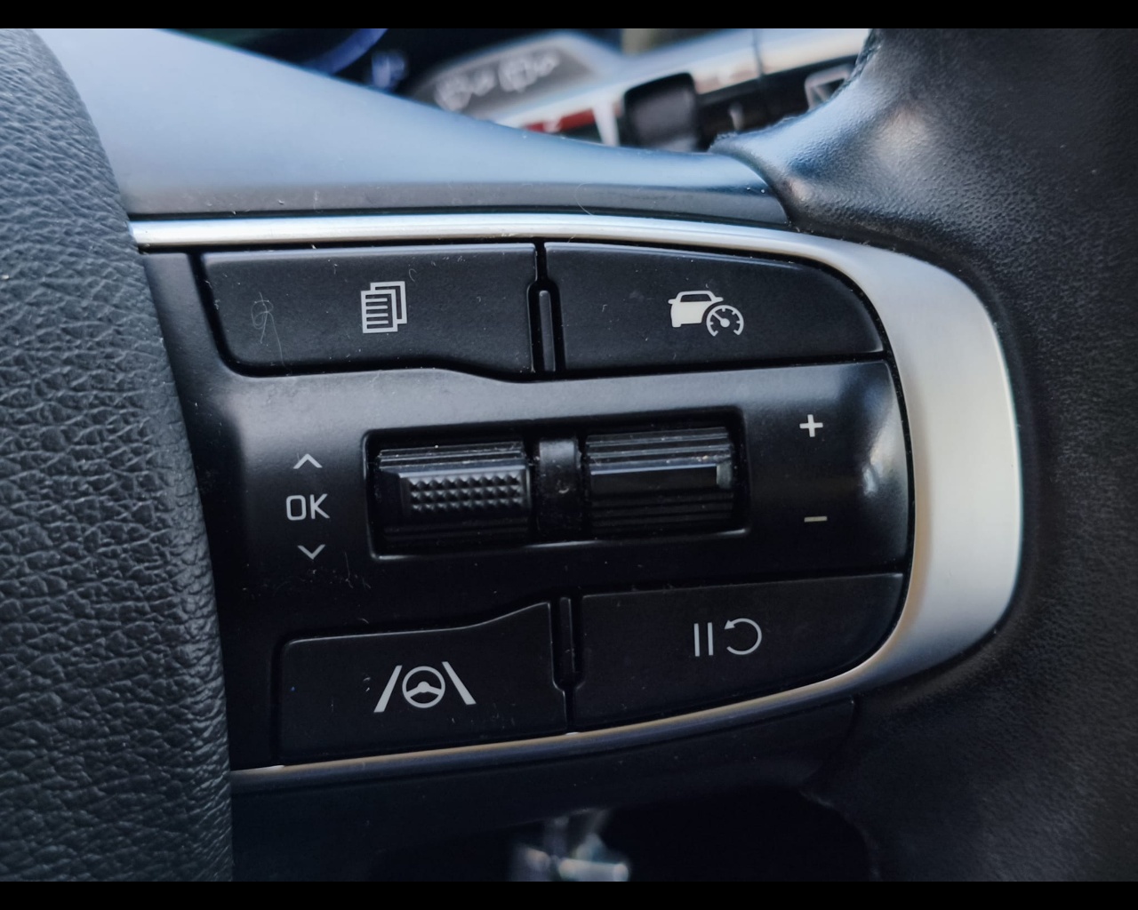 Foto KIA Sportage 1.6 crdi mhev Business imt