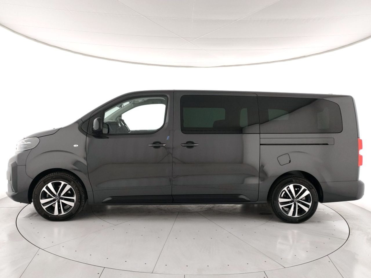 Peugeot Traveller KM0 2025 Traveller Porto Mantovano