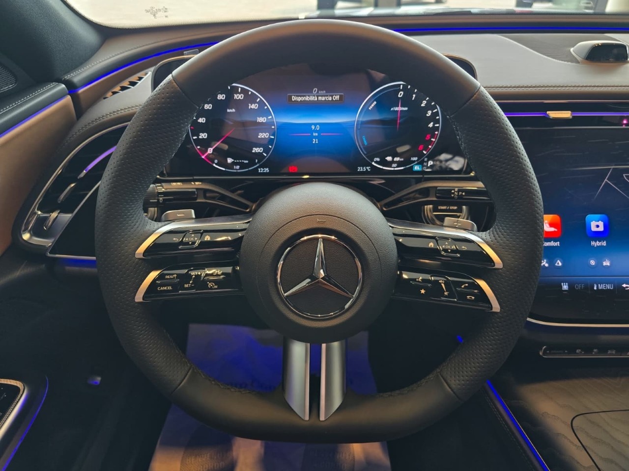 Mercedes Classe E Berlina Classe E 300 de 4Matic AMG Line ADVANCED PLUS - 14