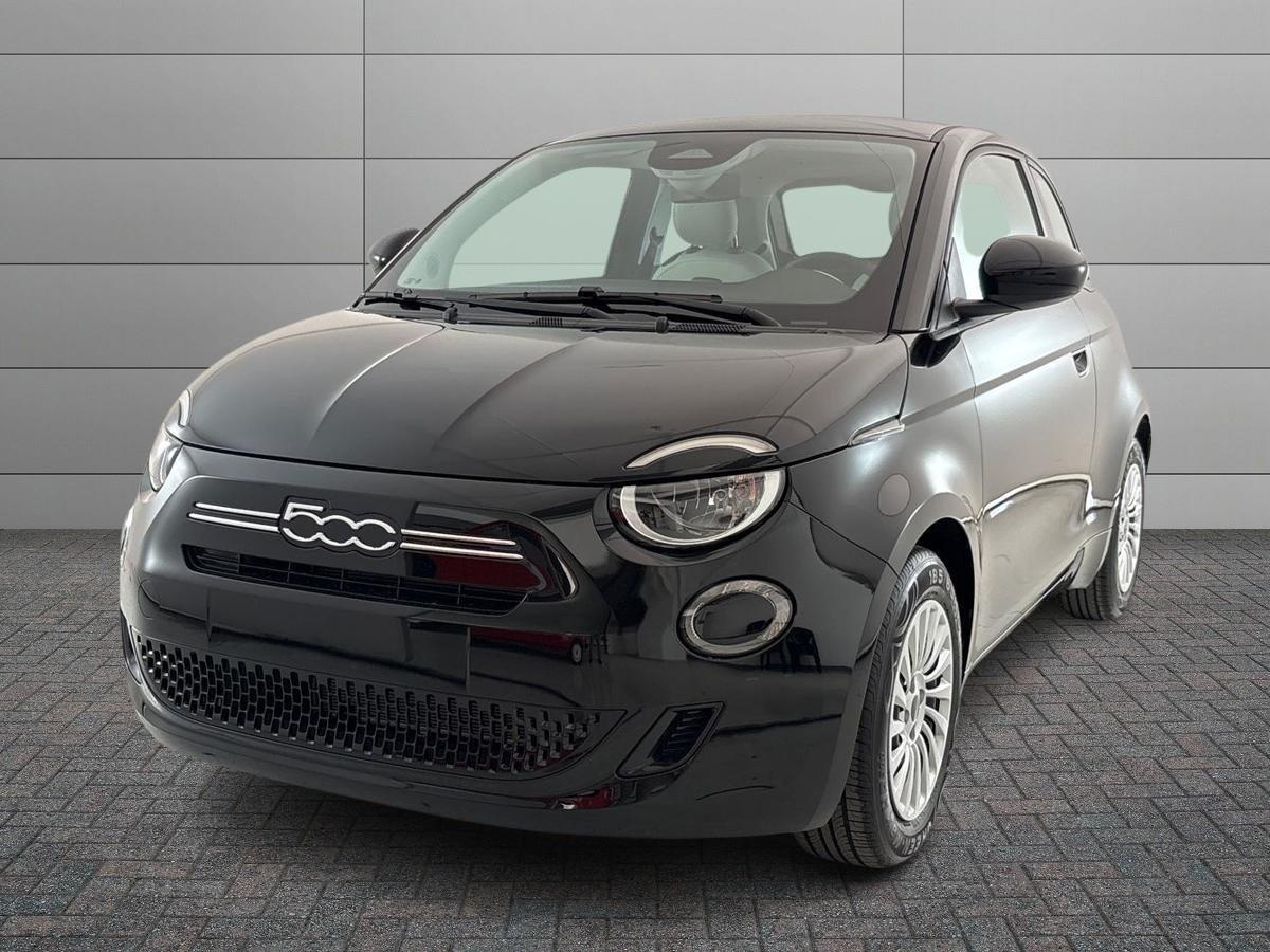 Foto veicolo FIAT 500 IV 2020 500 IV 2020 - 500 1.0 hybrid Pop Ibrido benzina