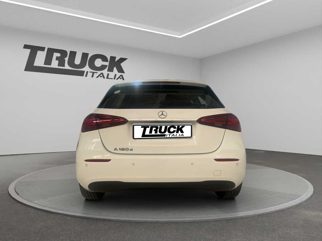 mercedes-benz-classe-a-w177-2023-180-d-advanced-auto-sku93472
