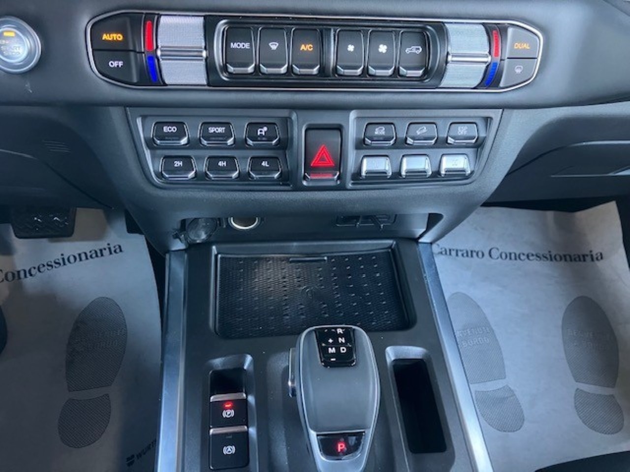 EMC EMC 212 212 Adventurer 2.0 TGDI 8AT 4WD - 9