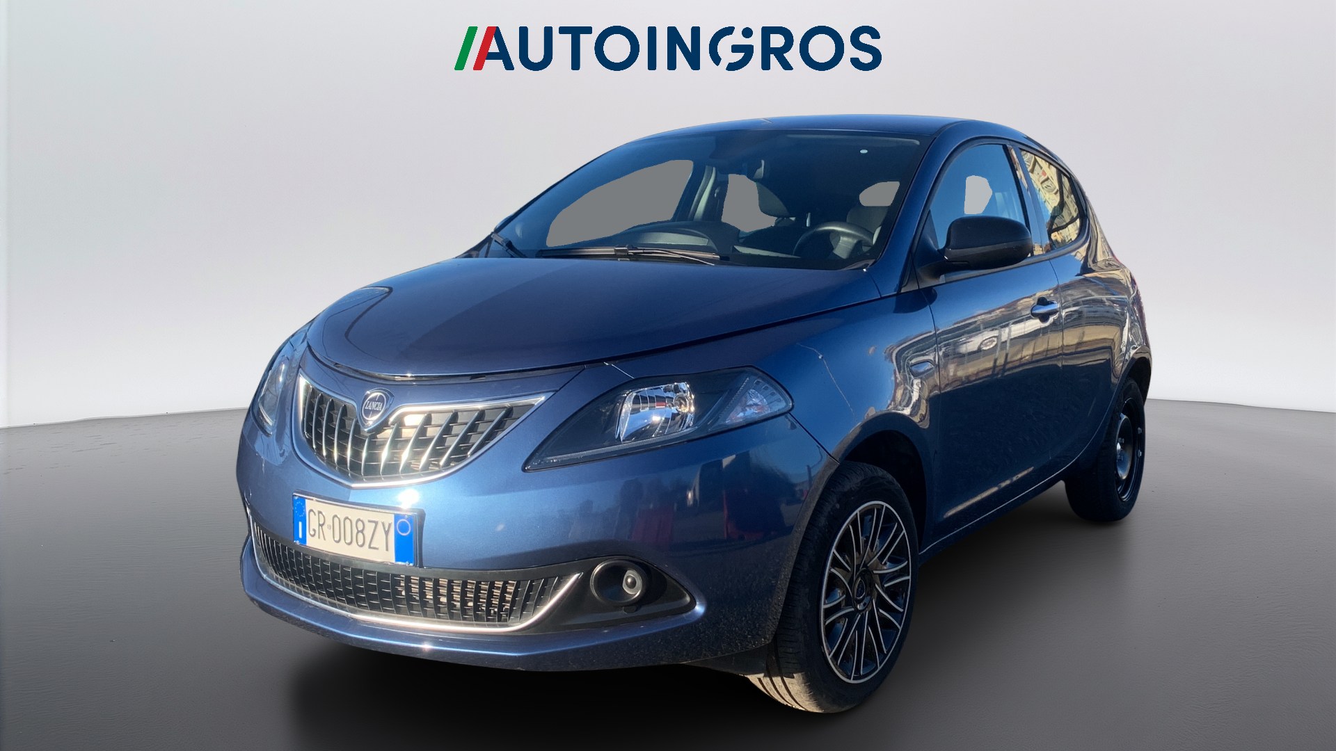 LANCIA Ypsilon Ypsilon 1.0 firefly hybrid Platino s&s 70cv