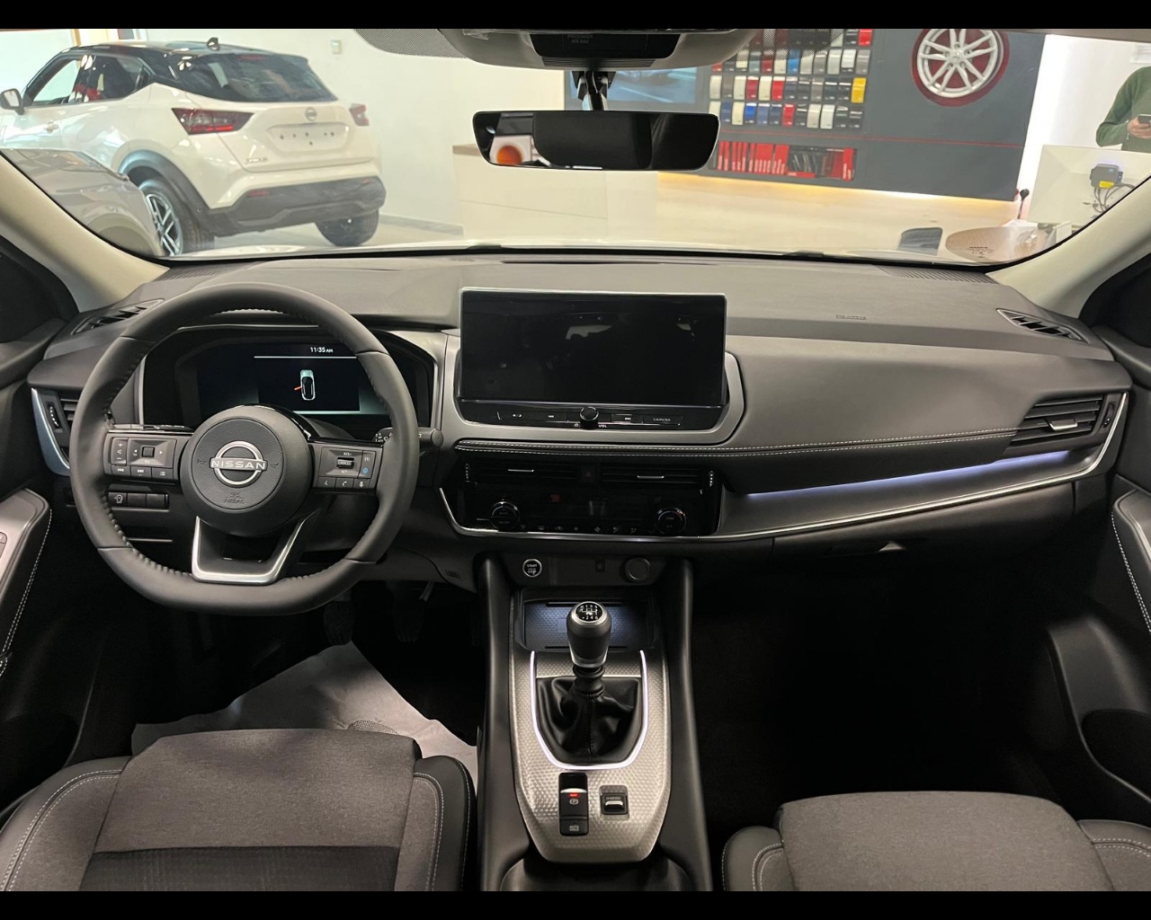 Foto NISSAN Qashqai 1.3 mhev N-Connecta 2wd 140cv