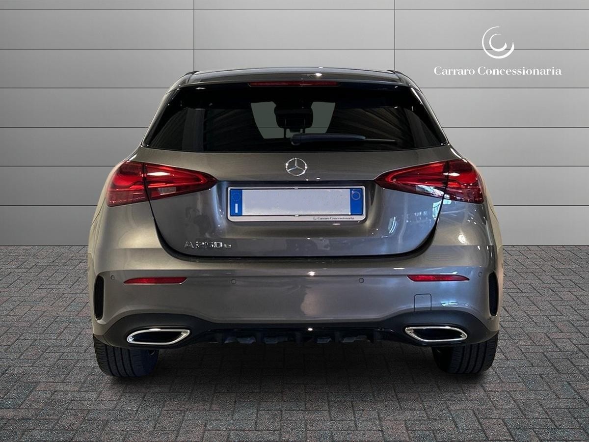 Mercedes  Classe A 250 e Plug-In-Hybrid Advanced Plus AMG Line Speedshift DCT AMG 8G - 4