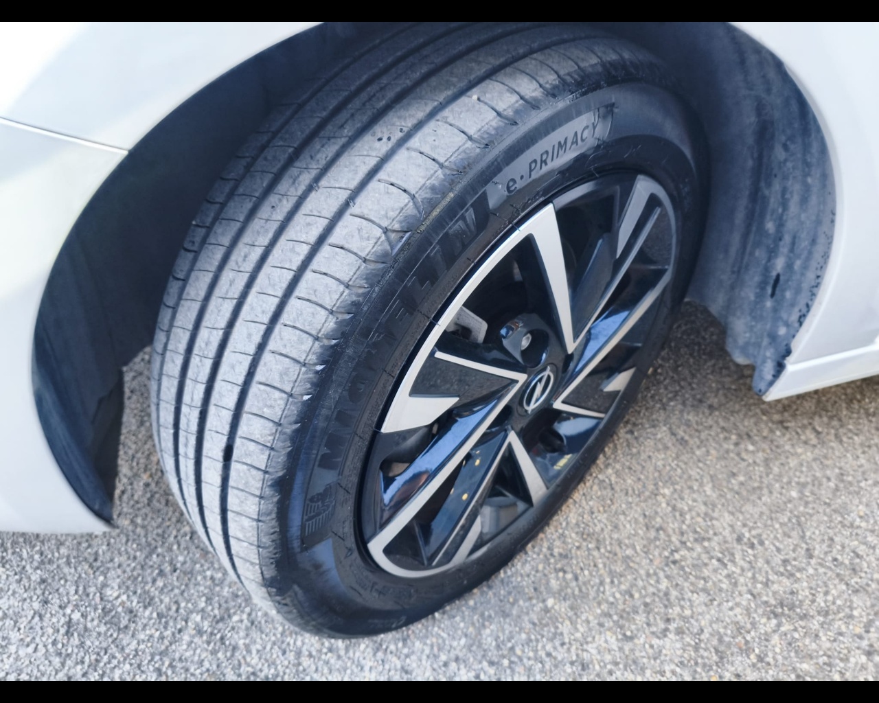 Foto OPEL Corsa 1.2 hybrid GS 100cv dct6