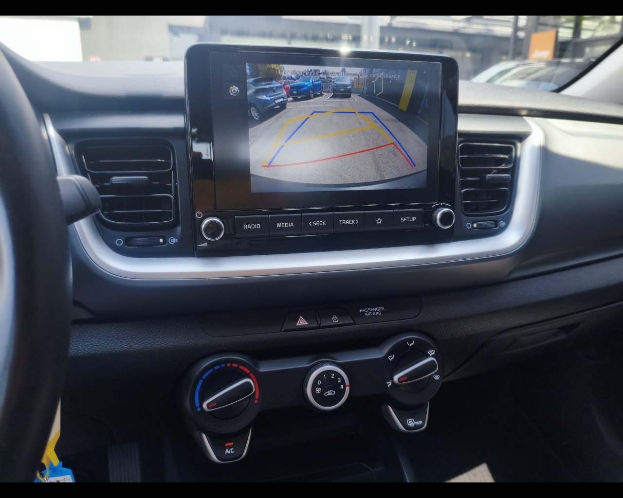 Foto KIA Stonic 1.2 dpi Urban s/Smart Pack gpl 82cv