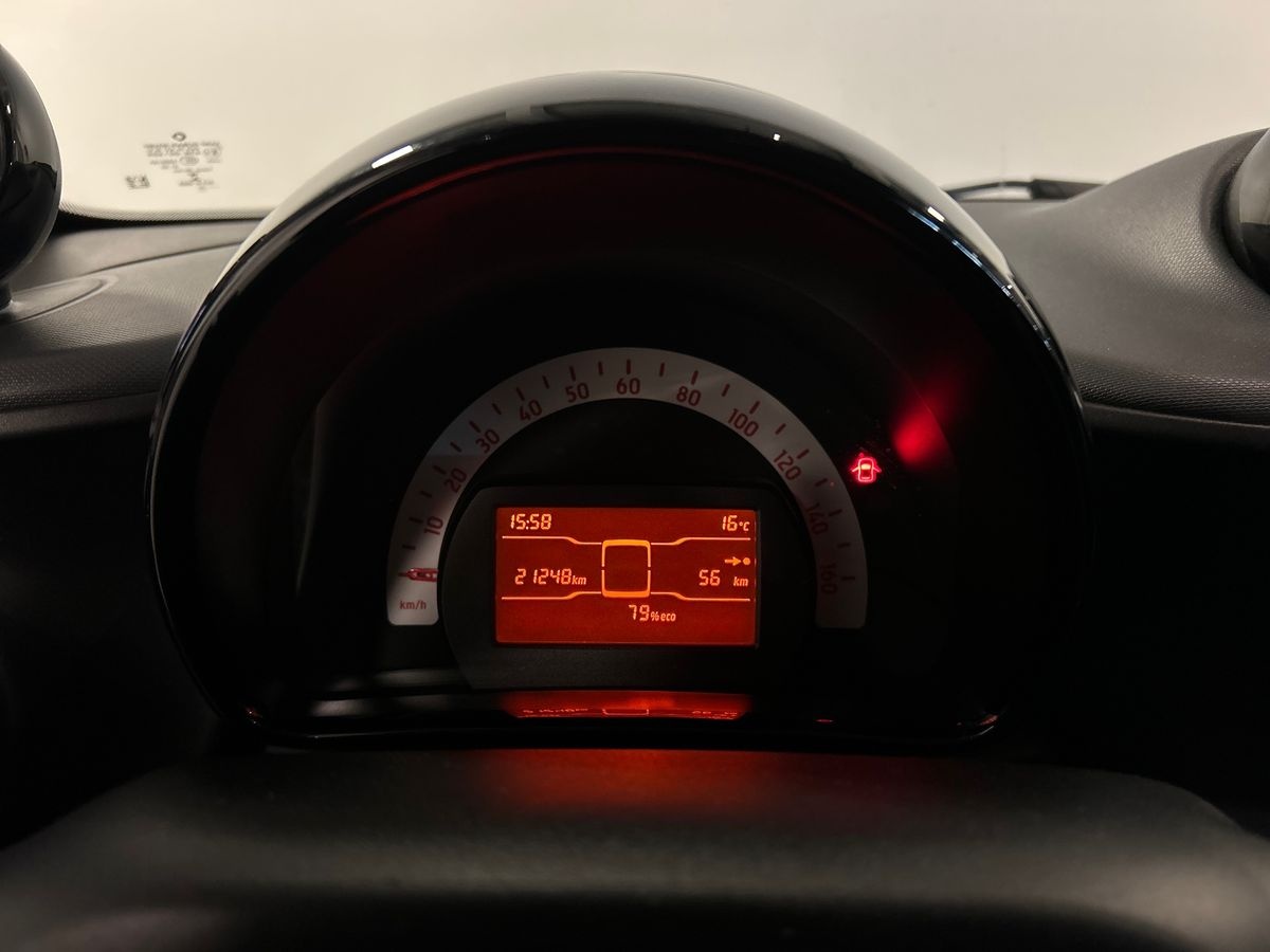 smart fortwo fortwo 4,6kW EQ Pure - 13