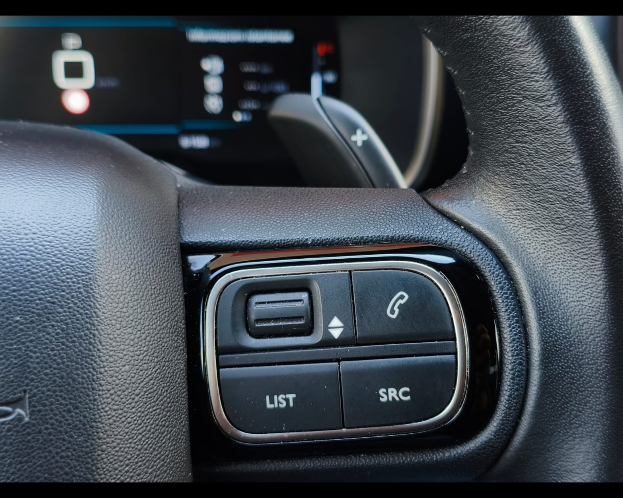 Foto CITROEN C5 Aircross 1.5 bluehdi Shine s&s 130cv eat8