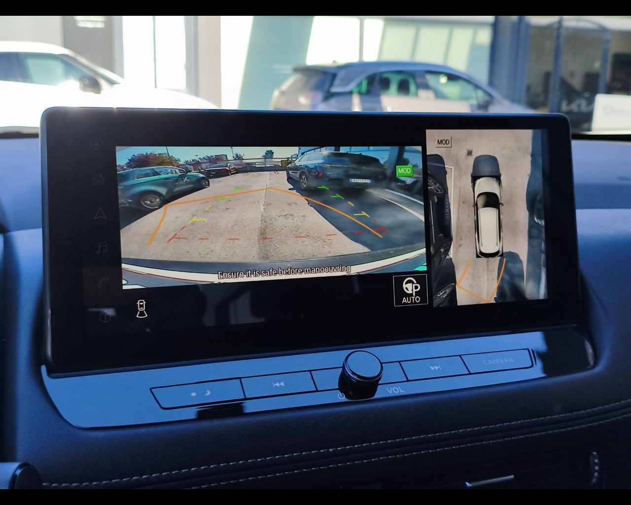 Foto NISSAN X-Trail 1.5 e-power Tekna e-4orce 4wd auto 7p.t