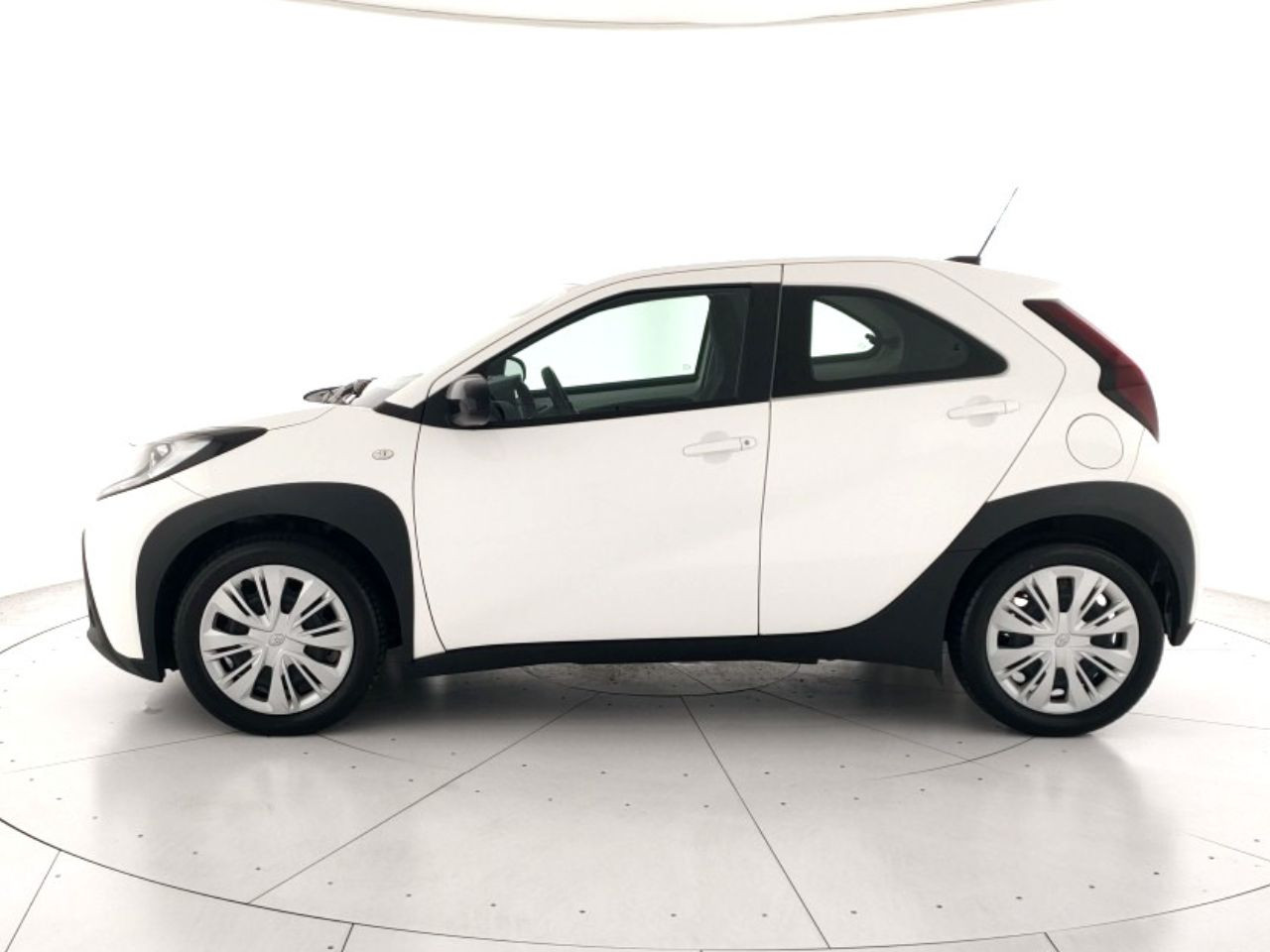 Toyota Aygo X Usato 2023 Aygo X Porto Mantovano