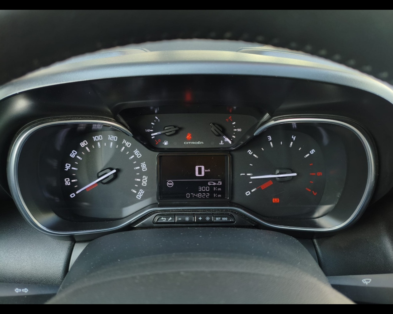 Foto CITROEN C3 Aircross 1.5 bluehdi Shine Pack s&s 110cv