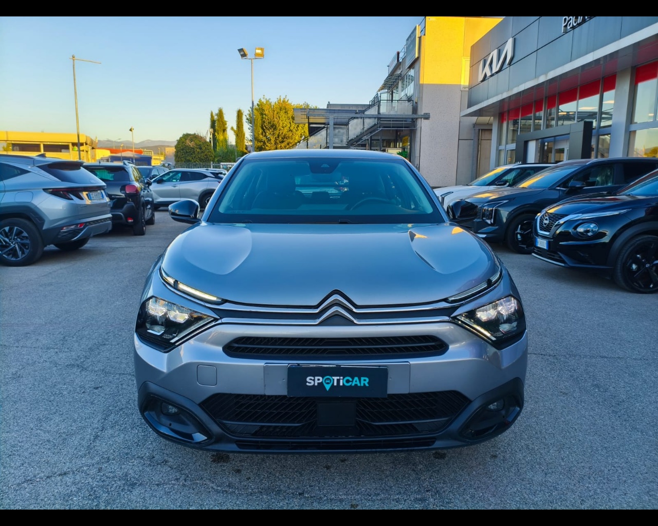 Foto CITROEN C4 1.2 puretech Plus s&s 130cv