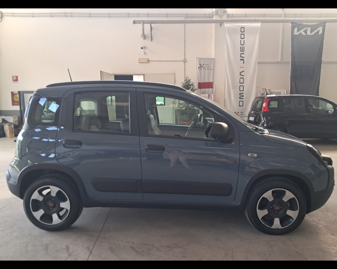 Foto FIAT Panda 1.0 firefly hybrid City Cross s&s 70cv