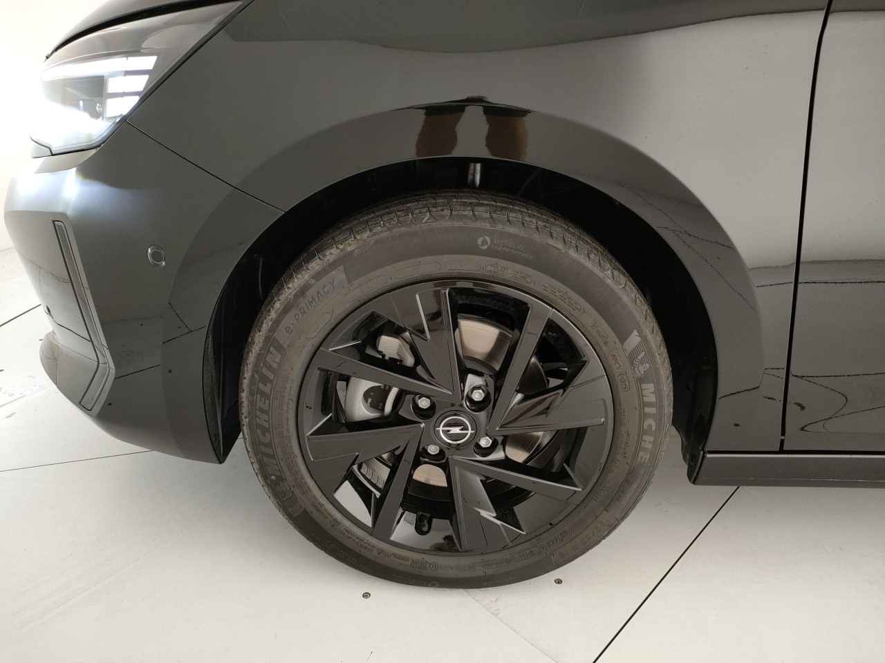 Opel Corsa Nuovo Ibrido benzina Corsa Porto Mantovano