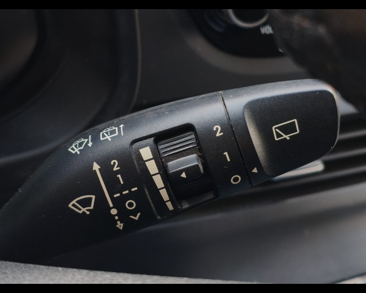 Foto HYUNDAI i20 1.2 mpi Connectline Exterior Pack