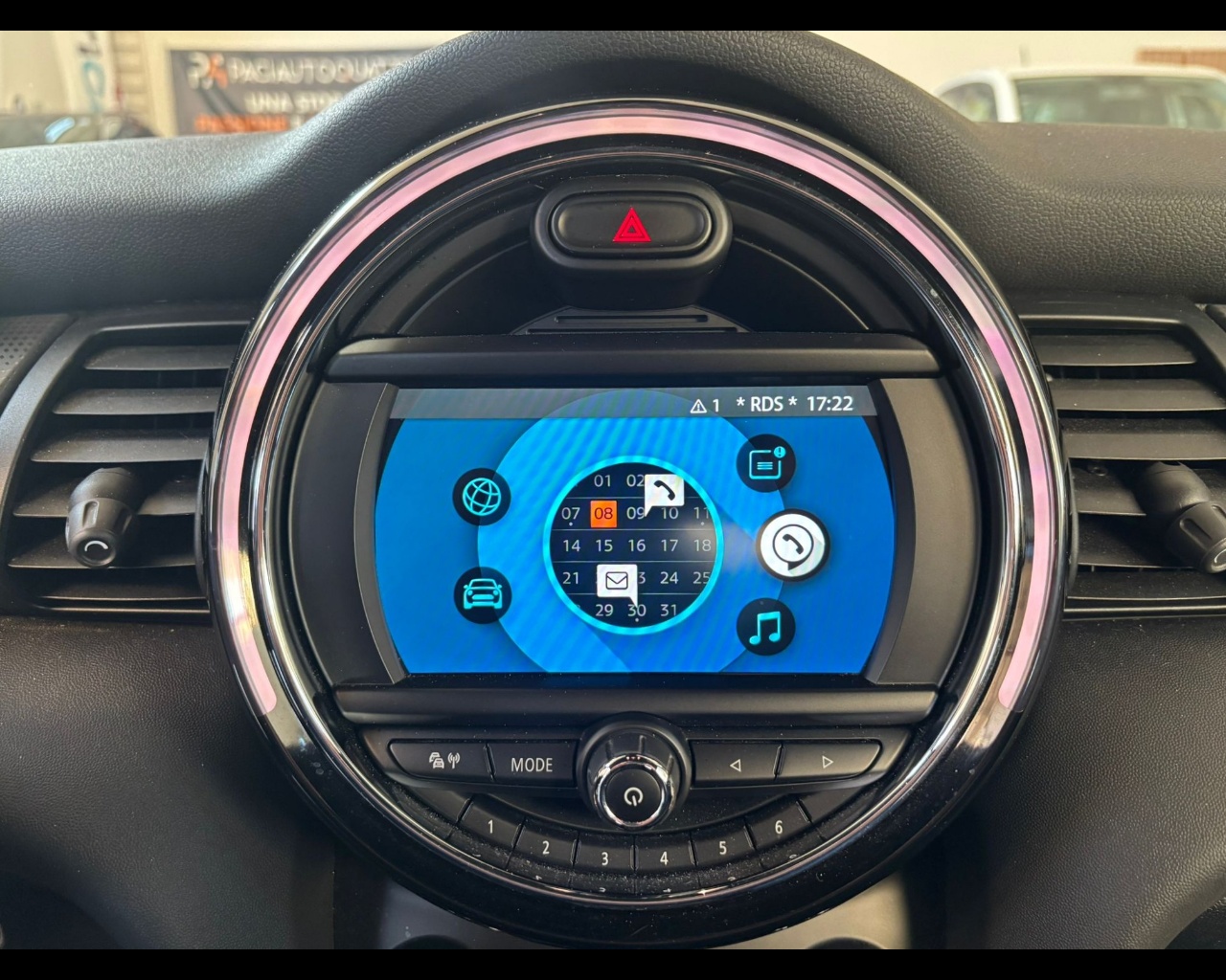 Foto MINI Mini 3p 1.5 Cooper Hype