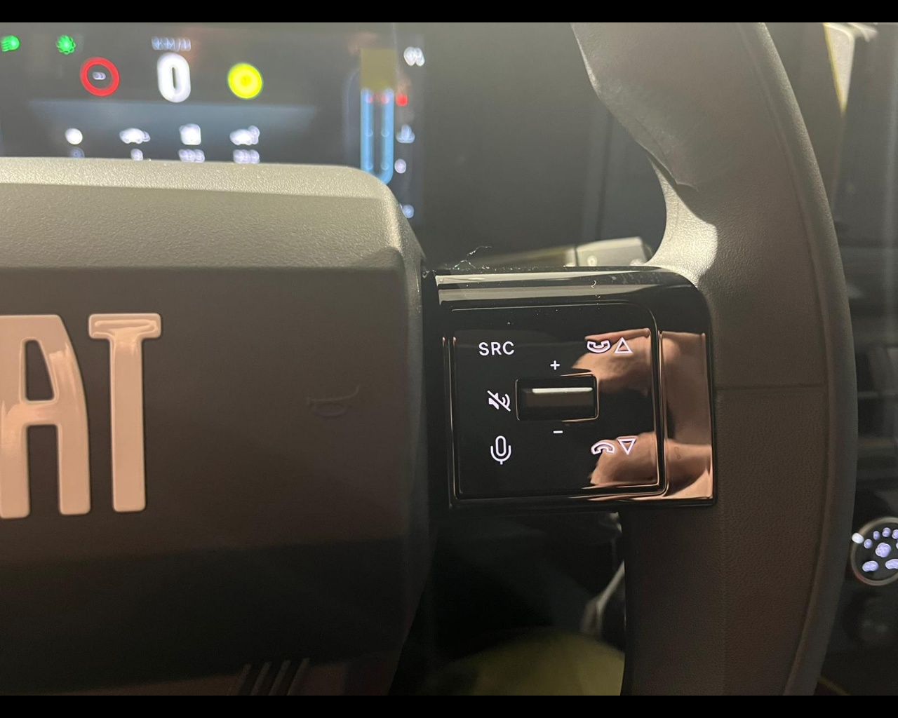 Foto FIAT Grande Panda Hybrid Pop 1.2 Hybrid 110cv