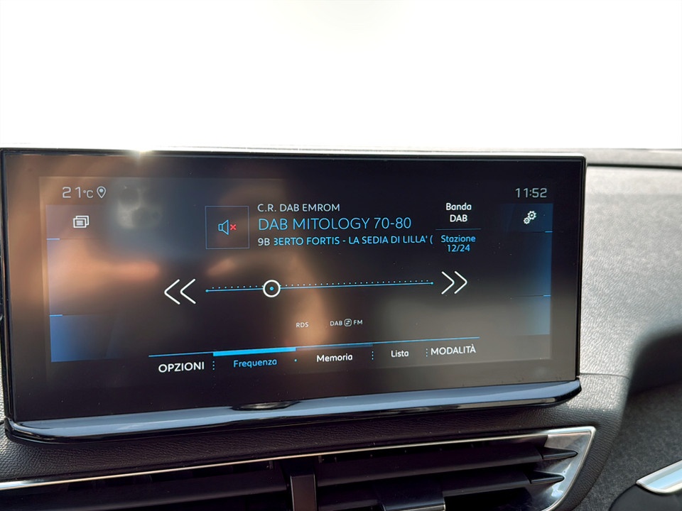 PEUGEOT 5008 1.5 bluehdi Allure Pack s&s 130cv Diesel usato - 9