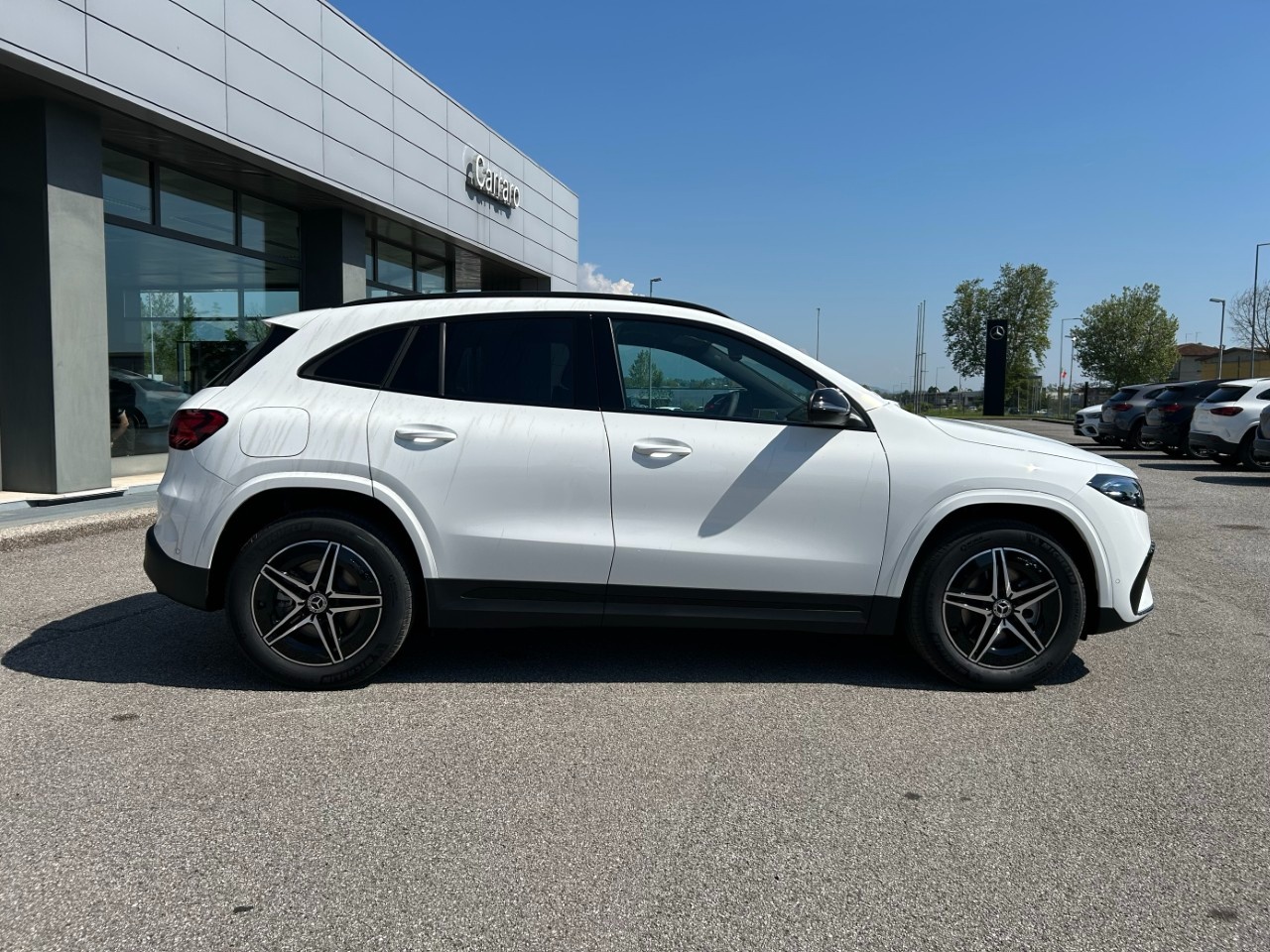 Mercedes EQA EQA 250+ AMG Line Advanced - 8