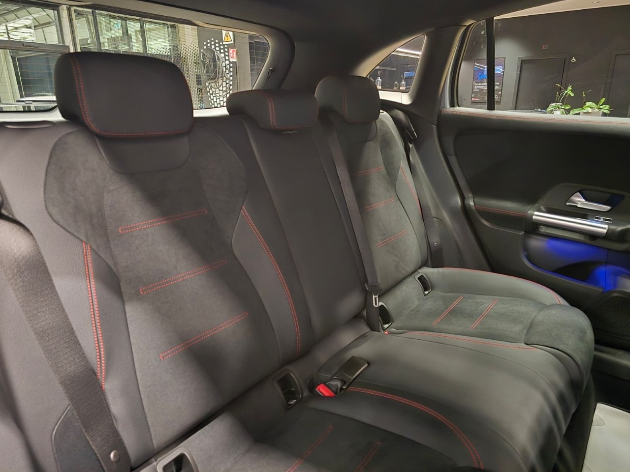 Mercedes GLA GLA 250e Plug-in hybrid Automatic AMG Line Extra - 14