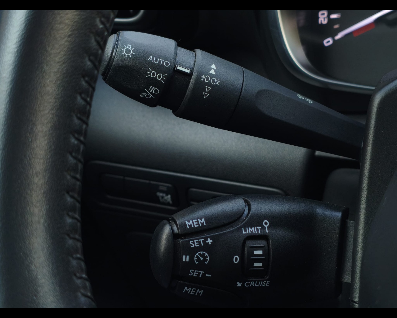 Foto CITROEN C3 Aircross 1.2 puretech Shine s&s 110cv