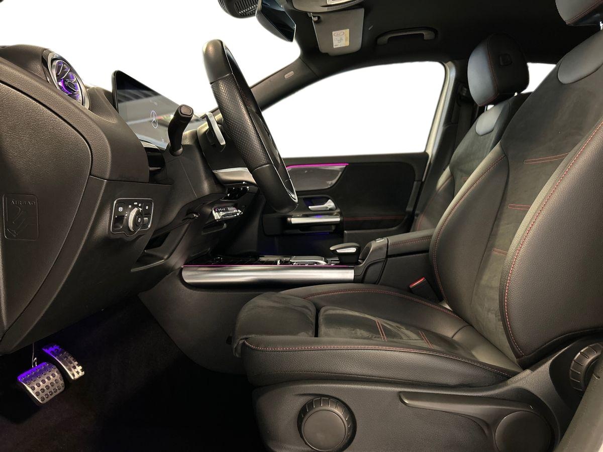 Mercedes GLA GLA 180 D Premium 8G-DCT - 10